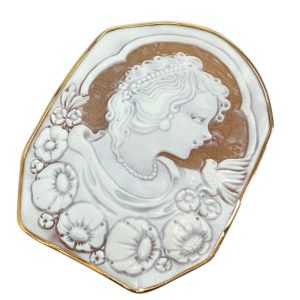 K18(18金 750) カメオブローチ